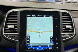 valkoinen Renault Talisman 2017 kuva 20.
