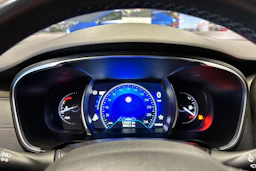 valkoinen Renault Talisman 2017 kuva 25.