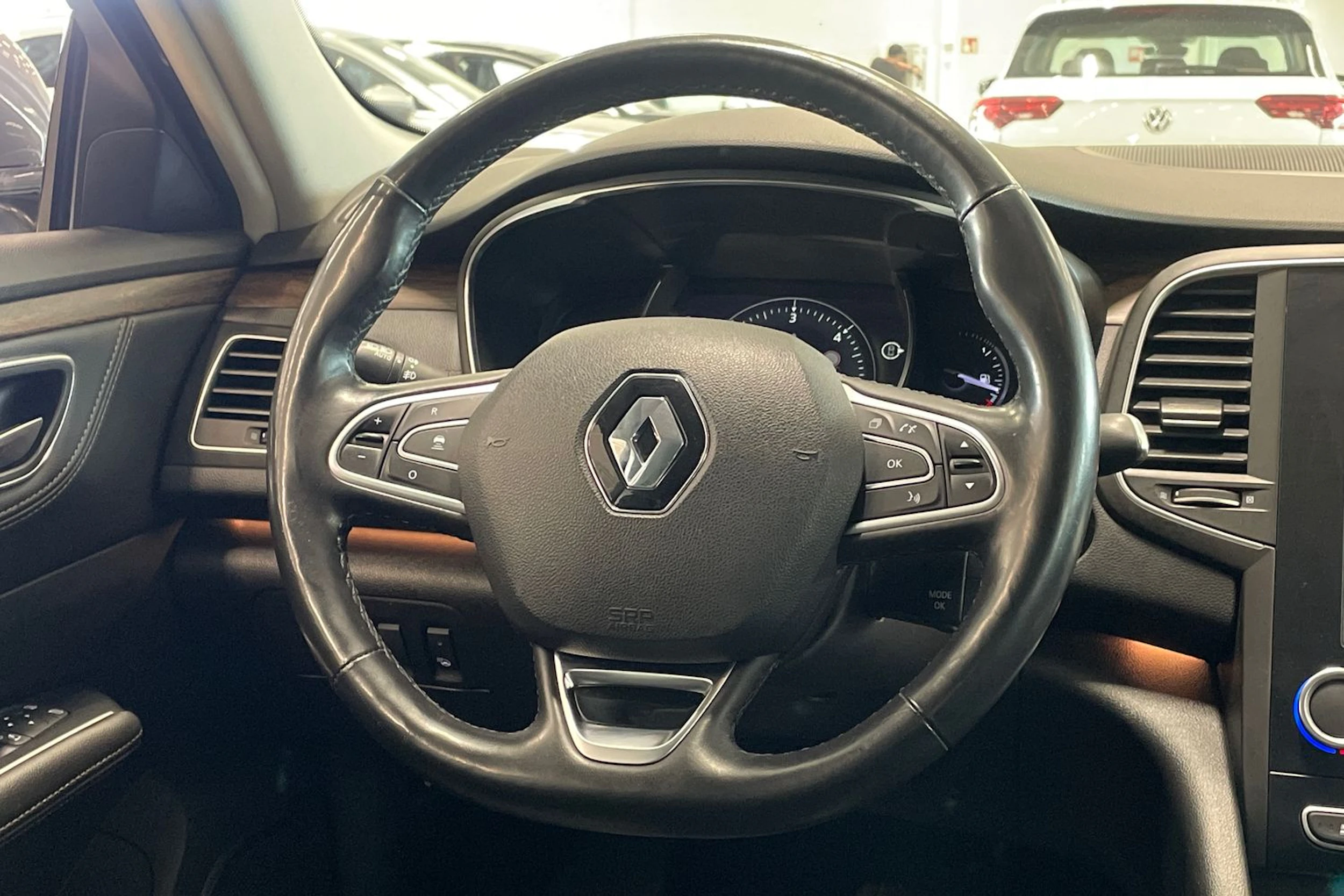 harmaa Renault Talisman 2018 kuva 13.