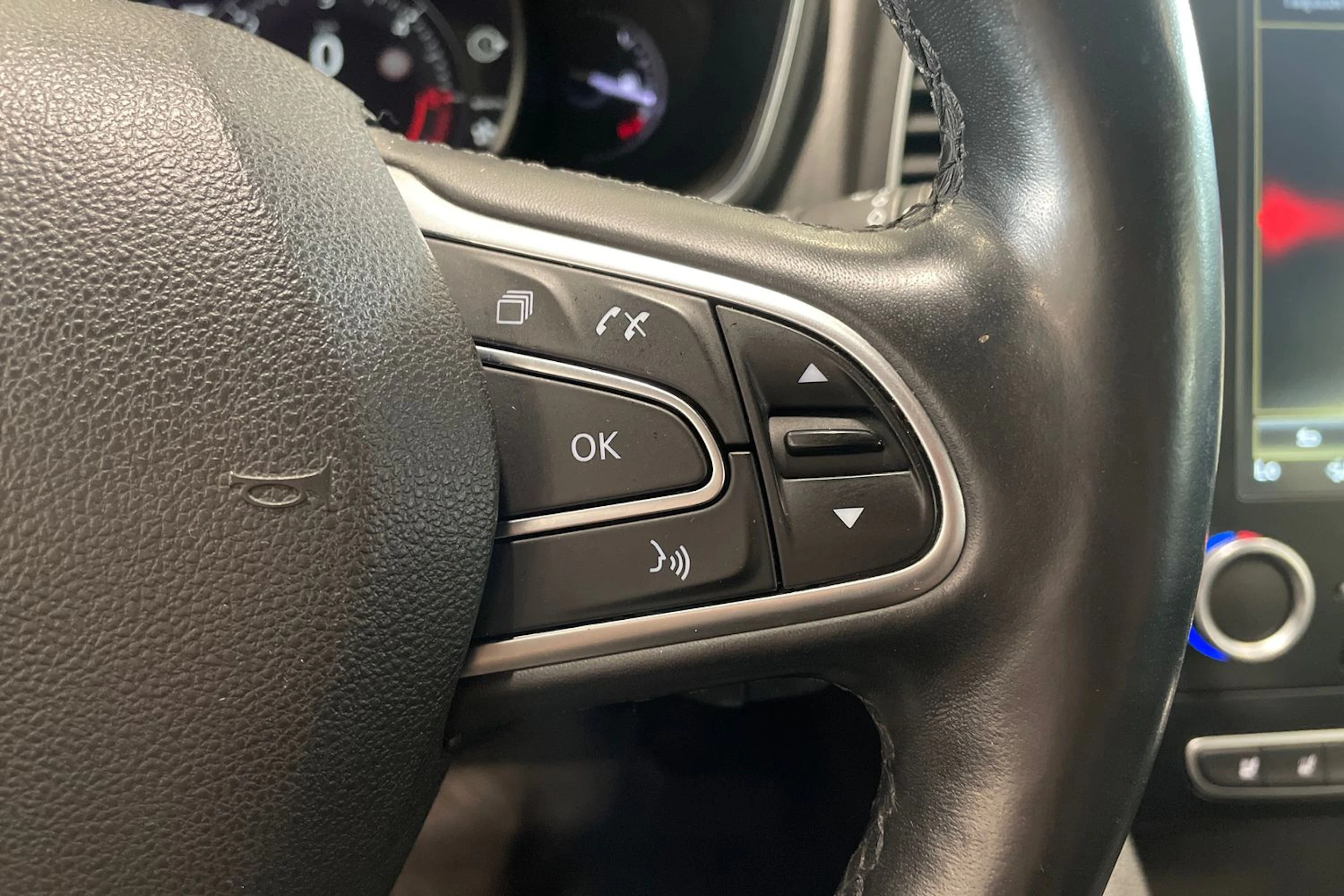 harmaa Renault Talisman 2018 kuva 15.