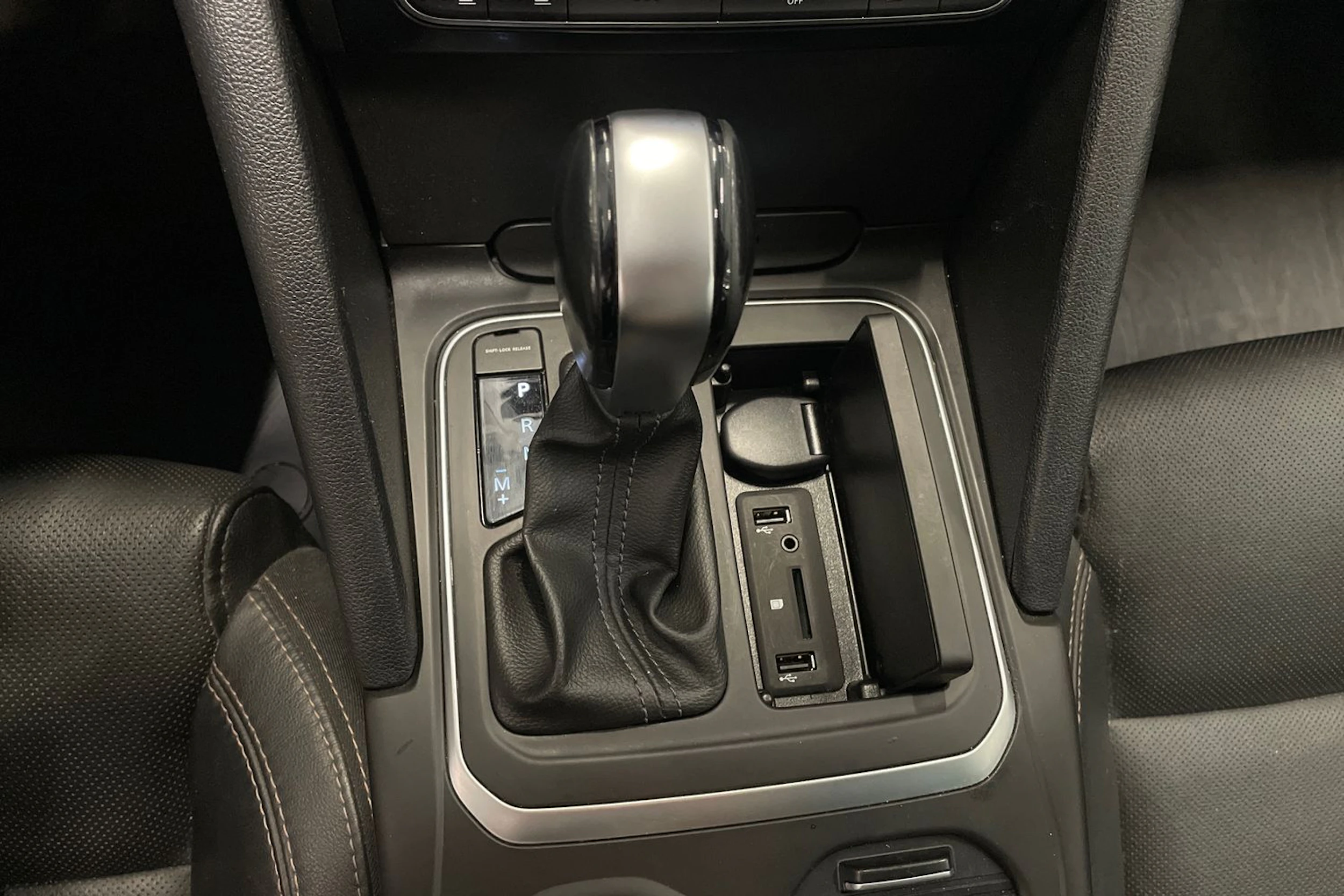harmaa Renault Talisman 2018 kuva 25.