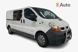 Valkoinen Renault Trafic 2002 kuva 1.