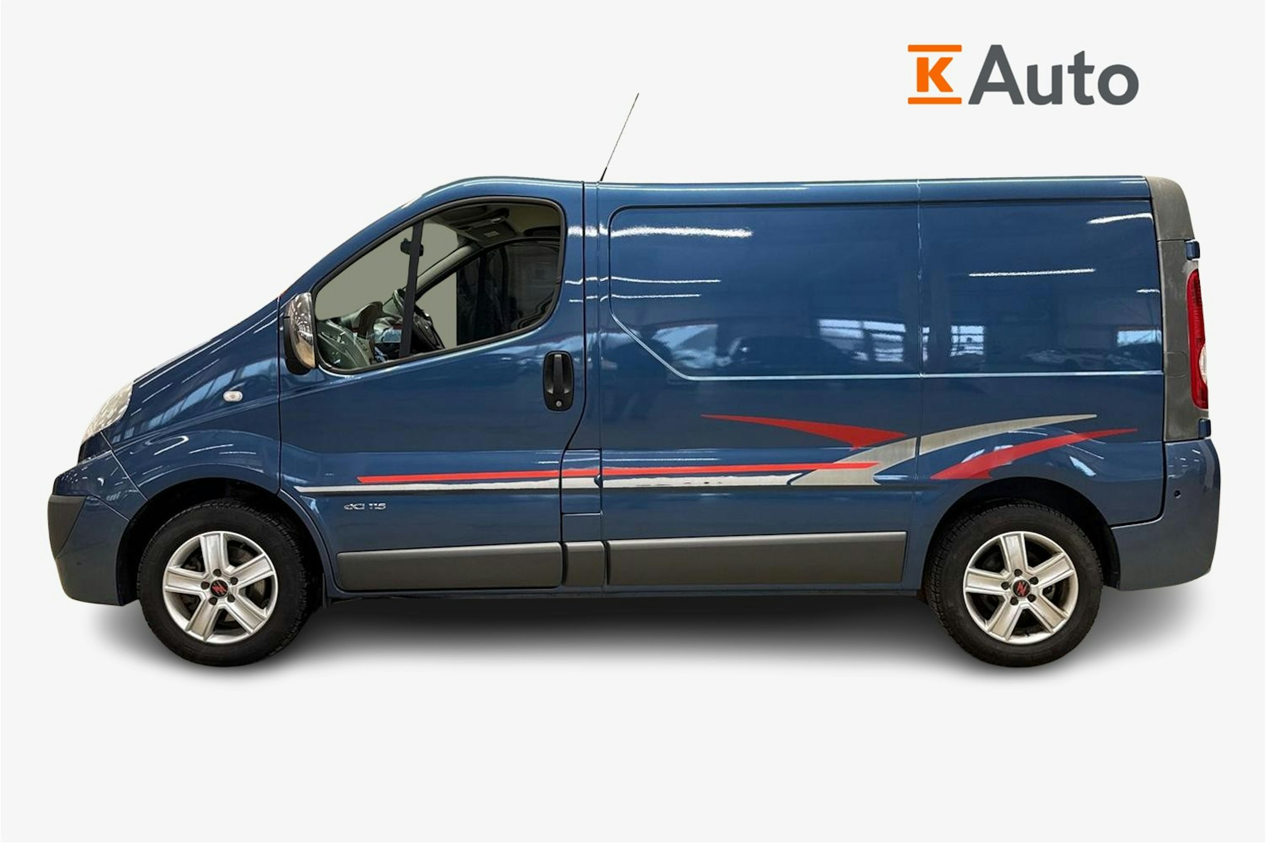 met. sininen Renault Trafic 2014 kuva 7.