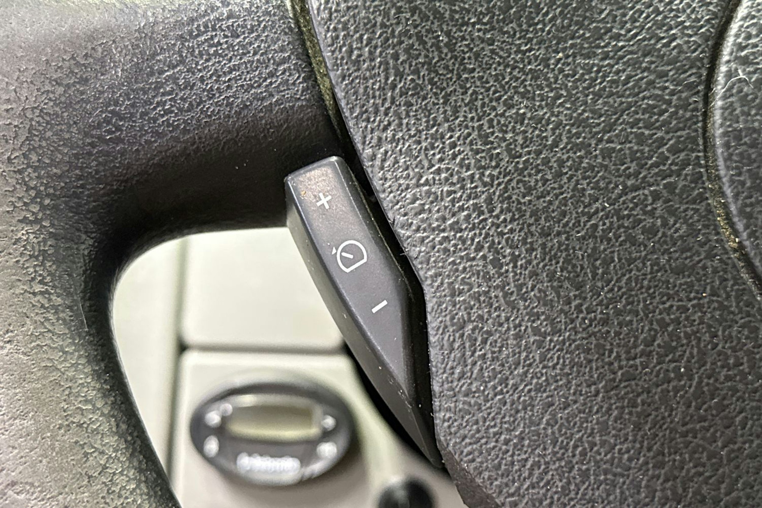 met. sininen Renault Trafic 2014 kuva 16.