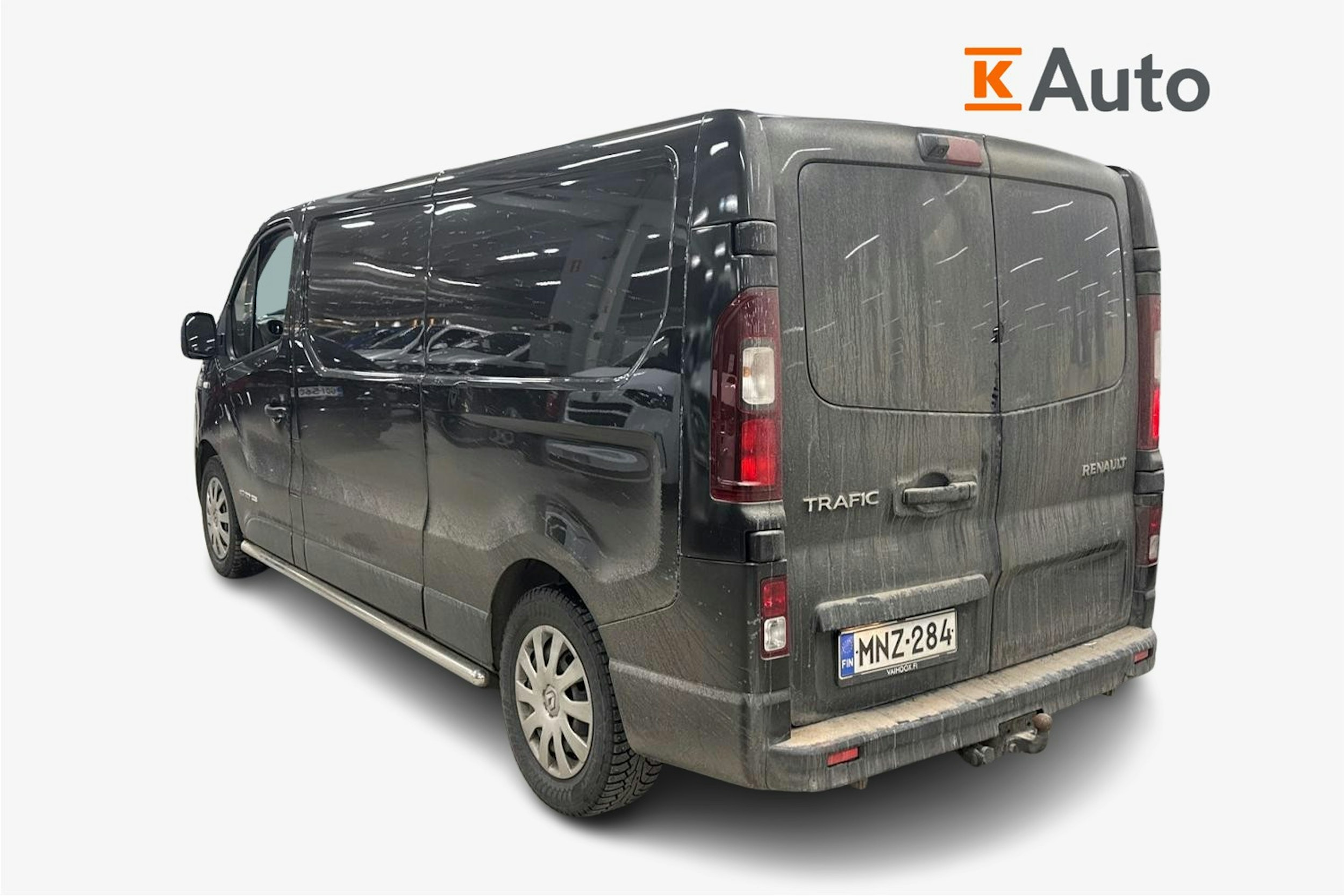 musta Renault Trafic 2016 kuva 2.