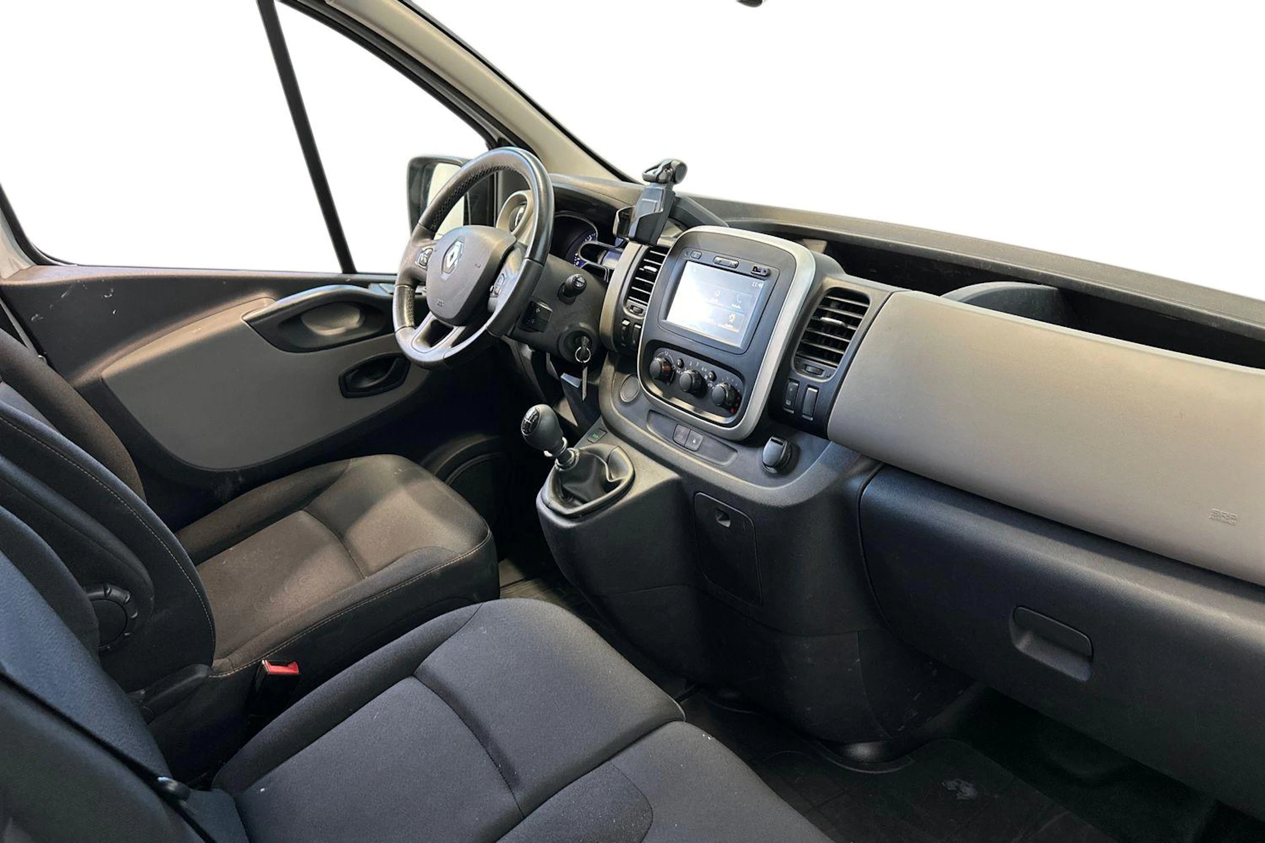 Valkoinen Renault Trafic 2016 kuva 12.