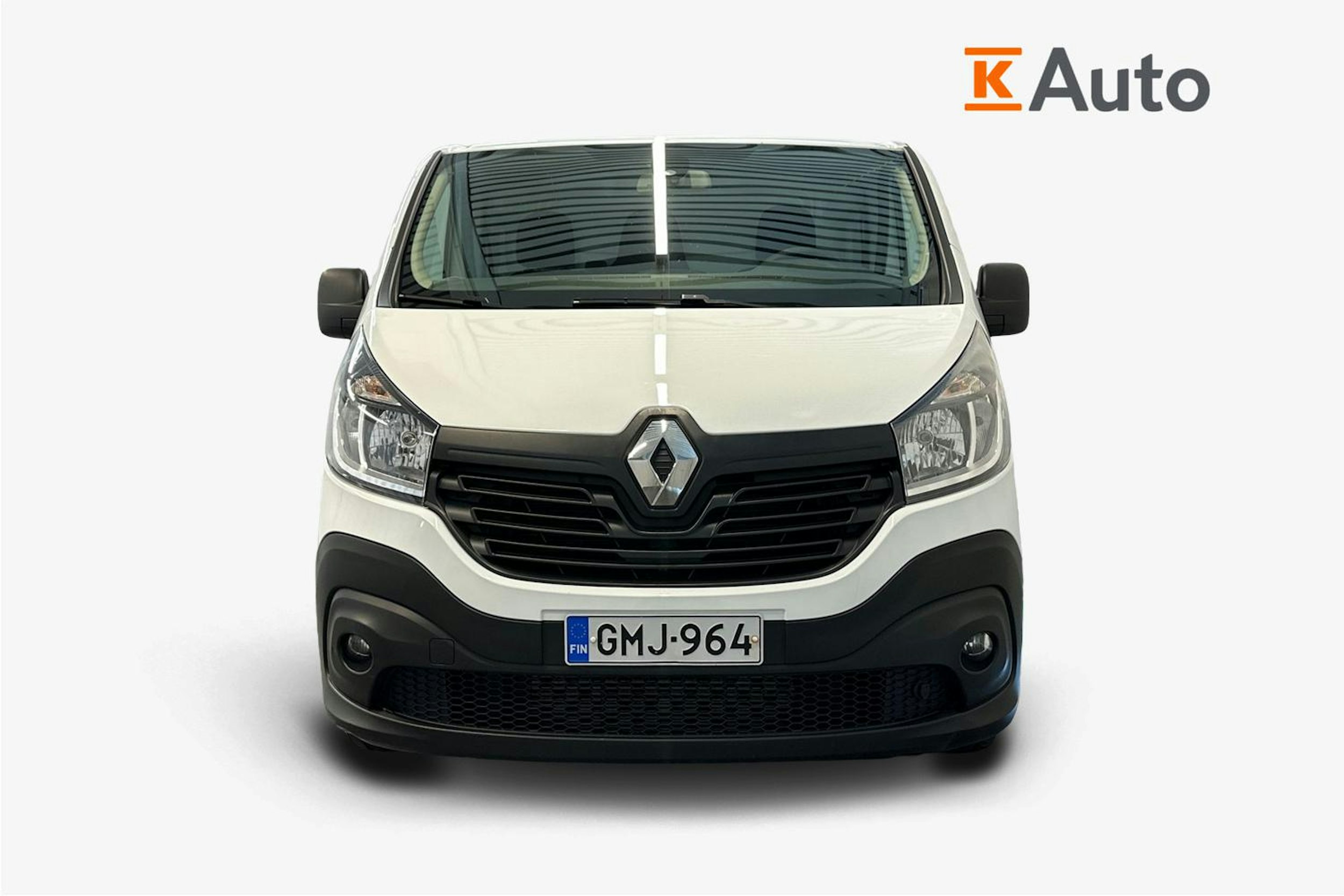 valkoinen Renault Trafic 2017 kuva 4.