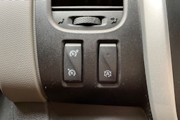 valkoinen Renault Trafic 2017 kuva 28.