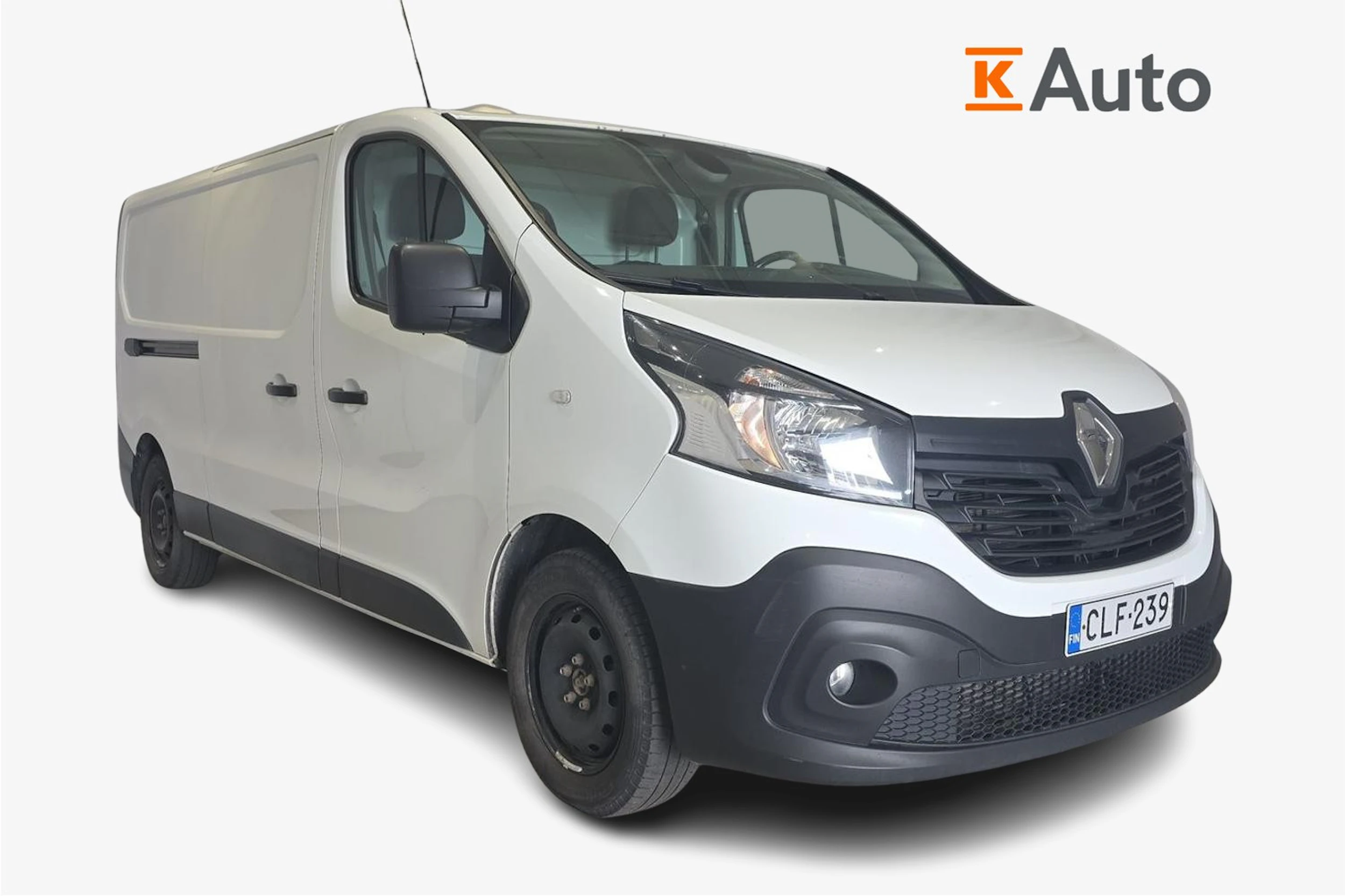 valkoinen Renault Trafic 2018 kuva 1.