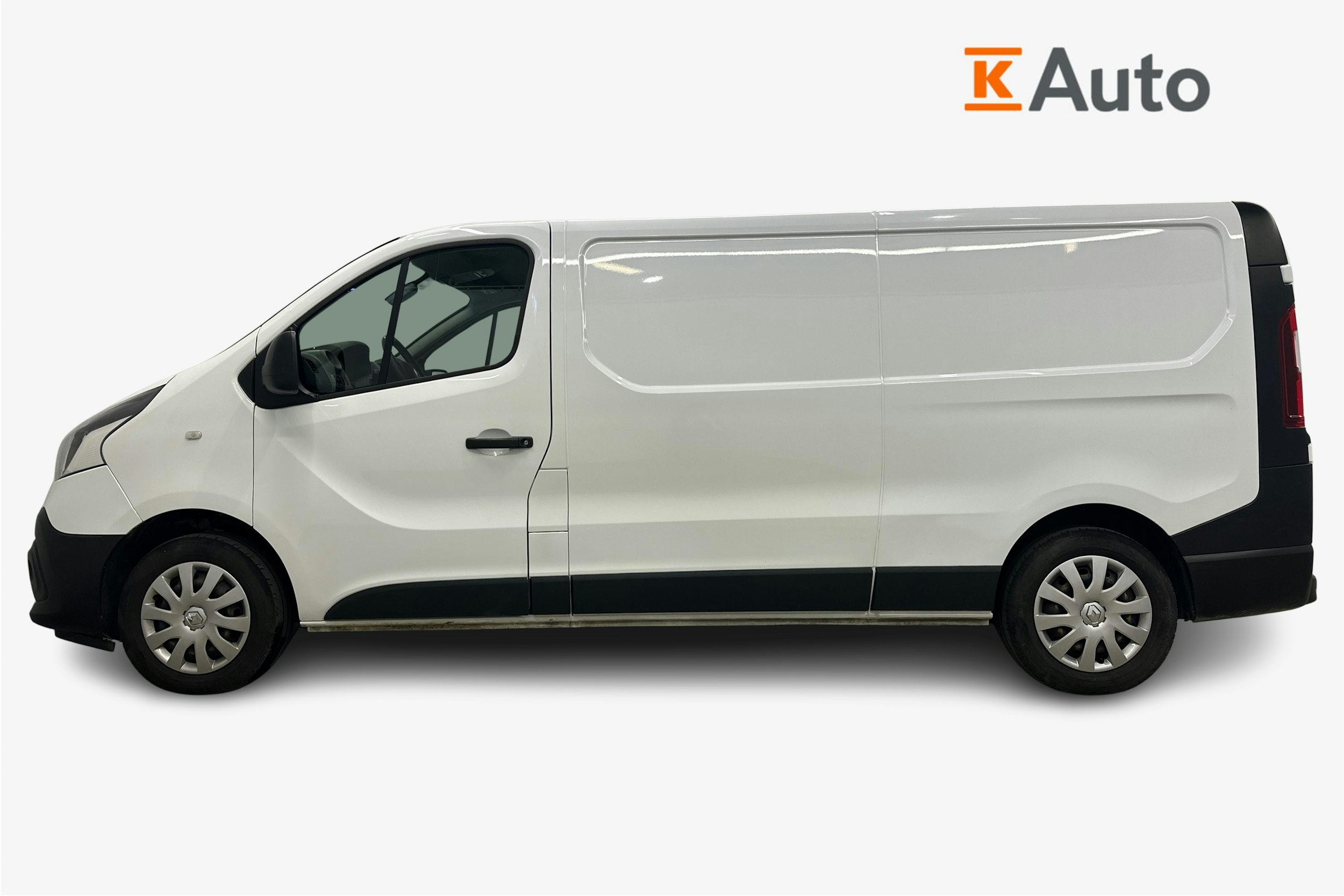 valkoinen Renault Trafic 2018 kuva 5.