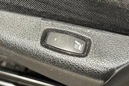 valkoinen Renault Trafic 2018 kuva 25.