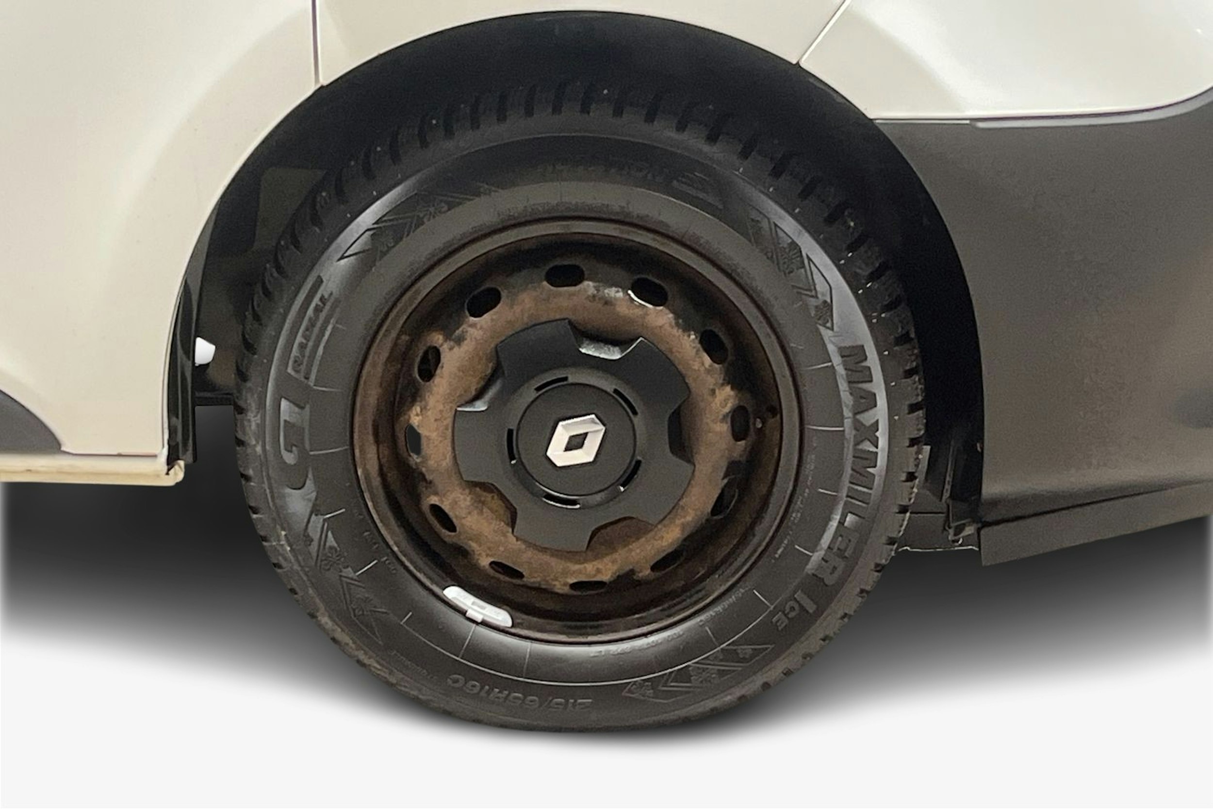 Valkoinen Renault Trafic 2018 kuva 12.