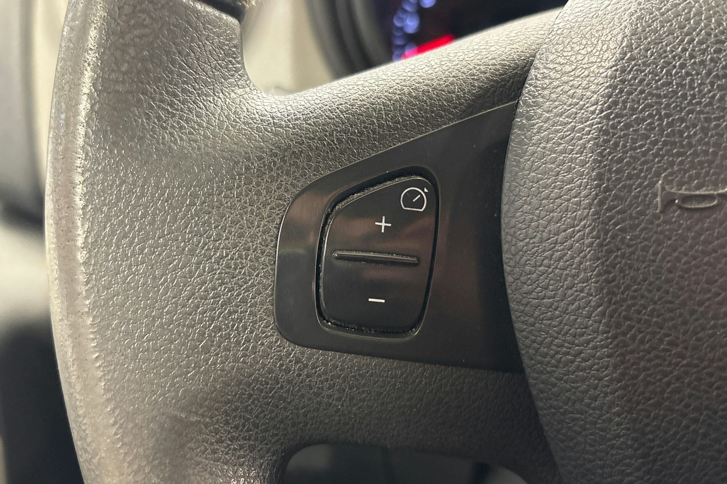 valkoinen Renault Trafic 2018 kuva 19.