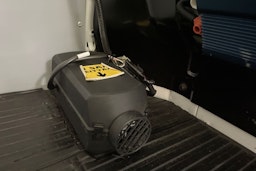 valkoinen Renault Trafic 2018 kuva 21.