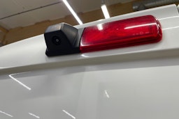 valkoinen Renault Trafic 2018 kuva 25.