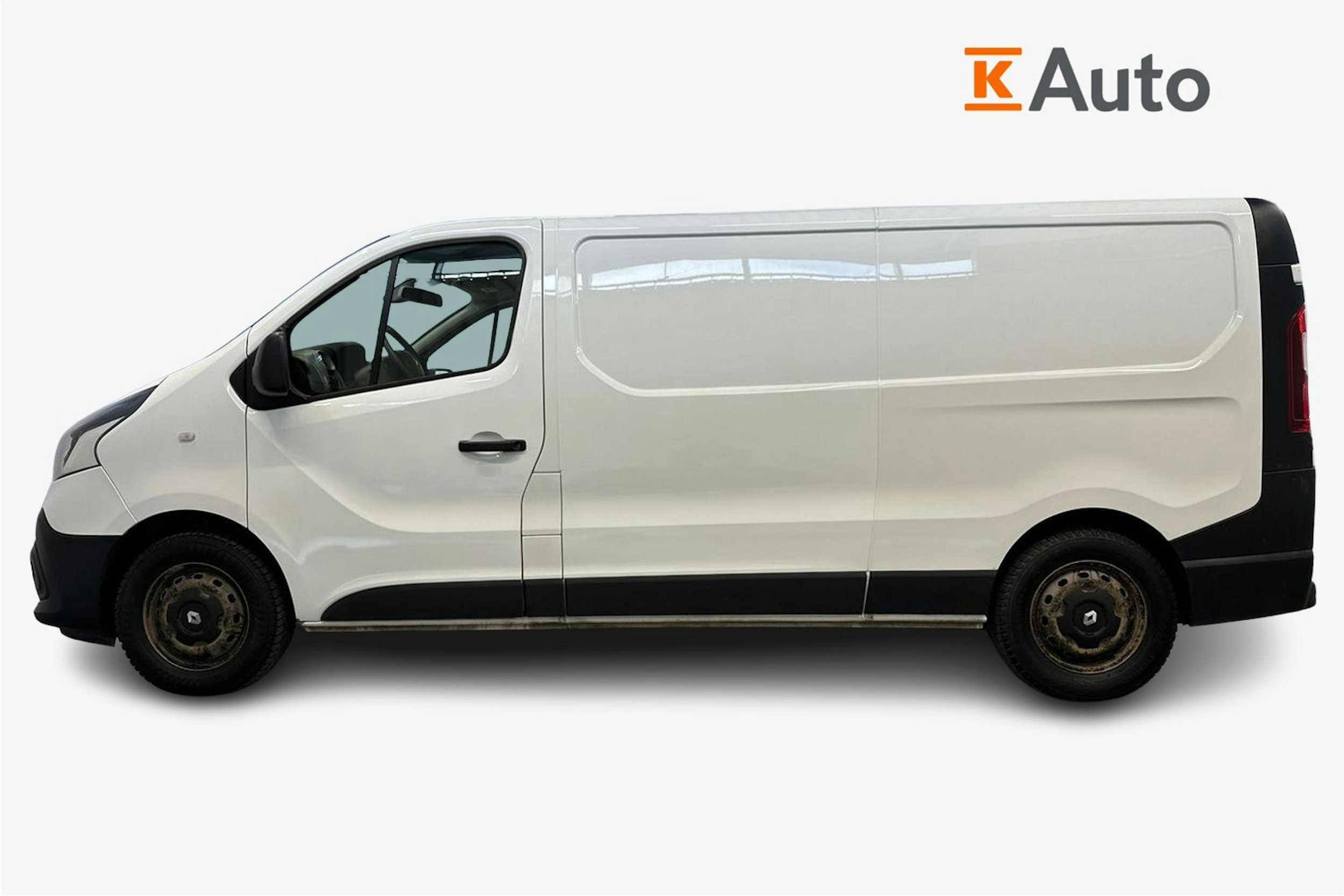 valkoinen Renault Trafic 2019 kuva 6.