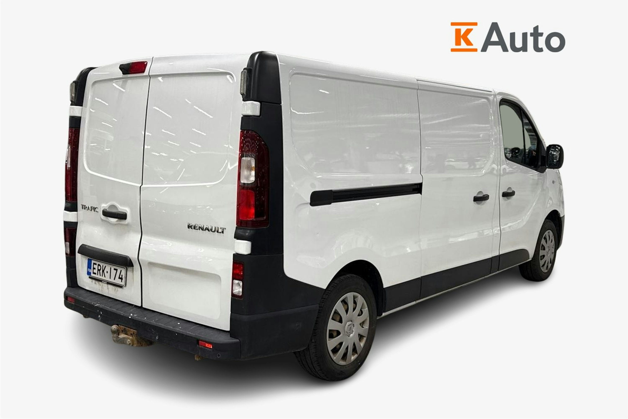 Valkoinen Renault Trafic 2019 kuva 2.