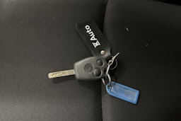 Valkoinen Renault Trafic 2019 kuva 24.