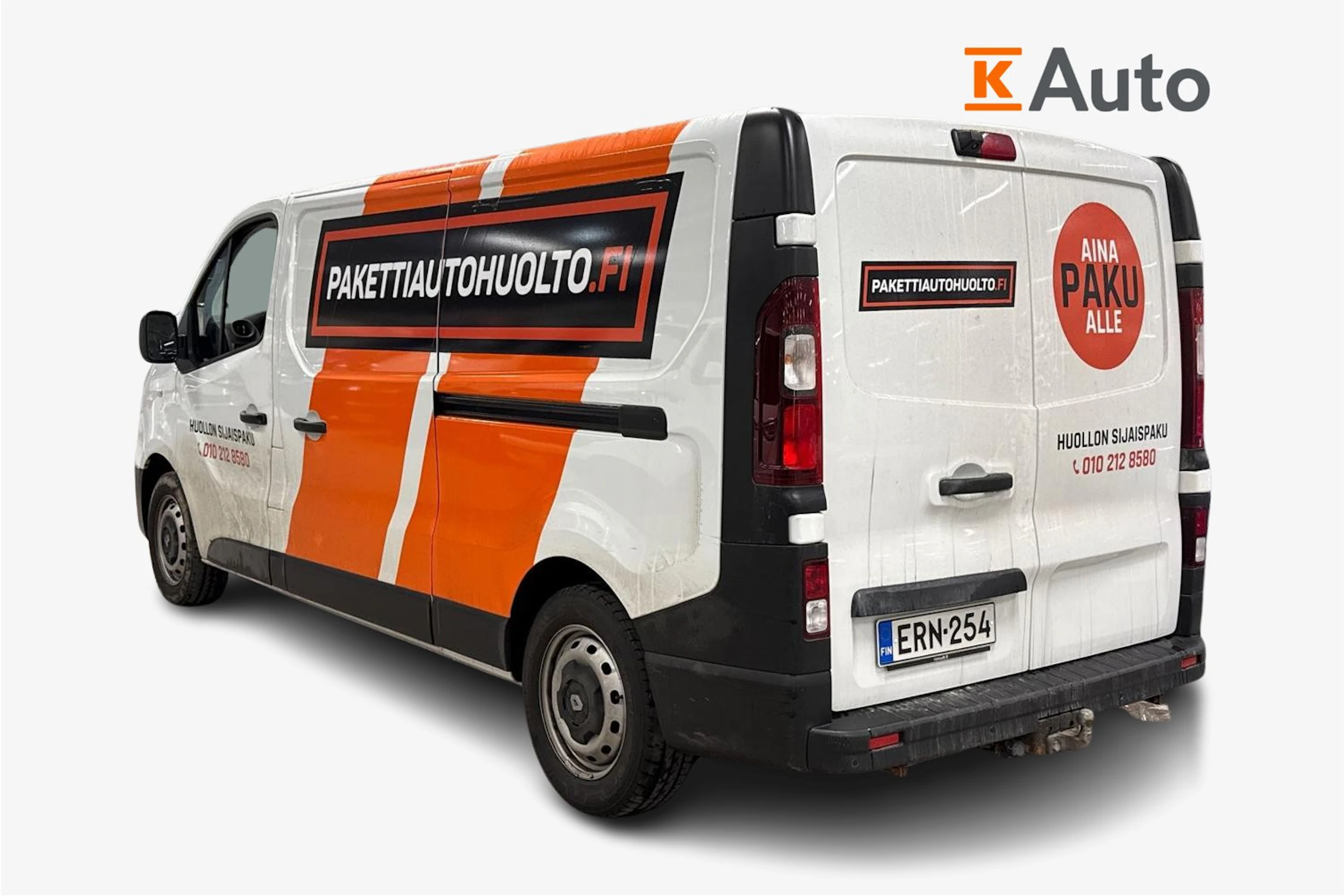 valkoinen Renault Trafic 2019 kuva 2.