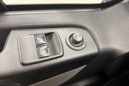 ruskea (beige) Renault Trafic 2019 kuva 18.