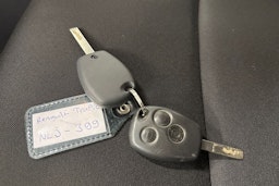 ruskea (beige) Renault Trafic 2019 kuva 27.