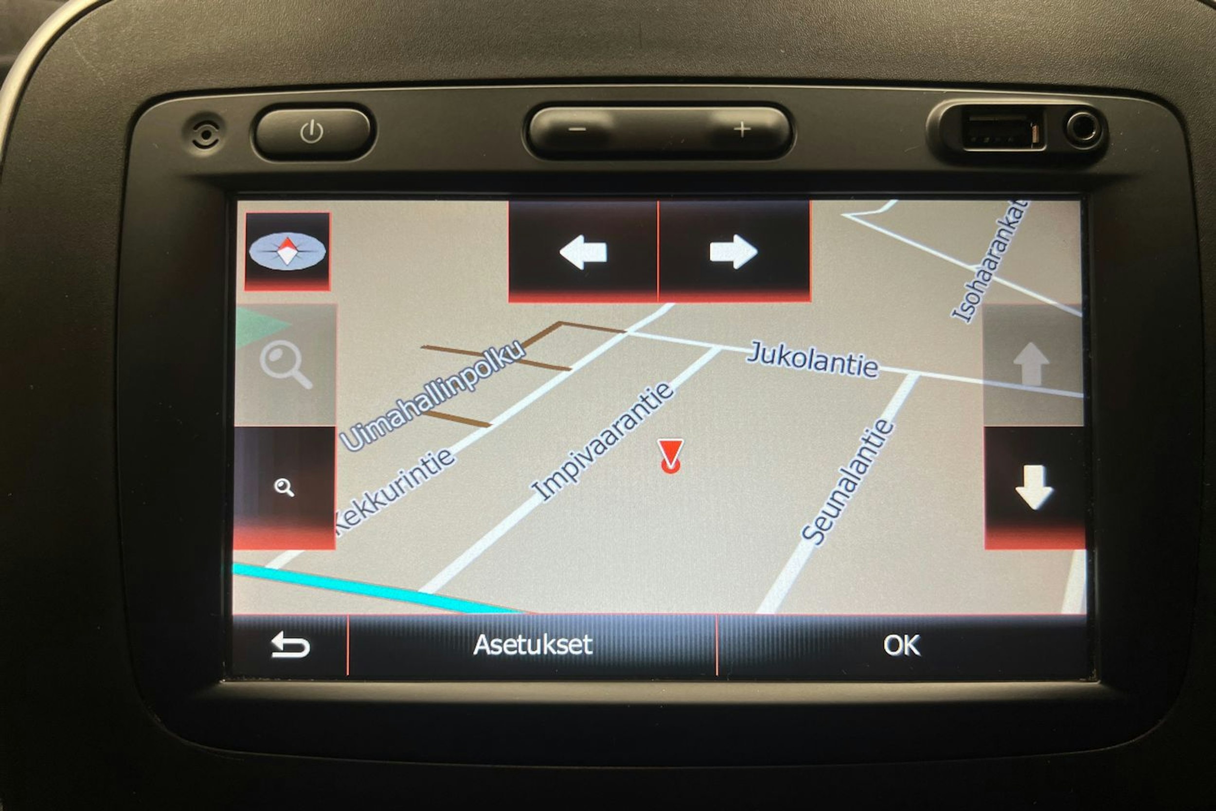 musta Renault Trafic 2019 kuva 14.