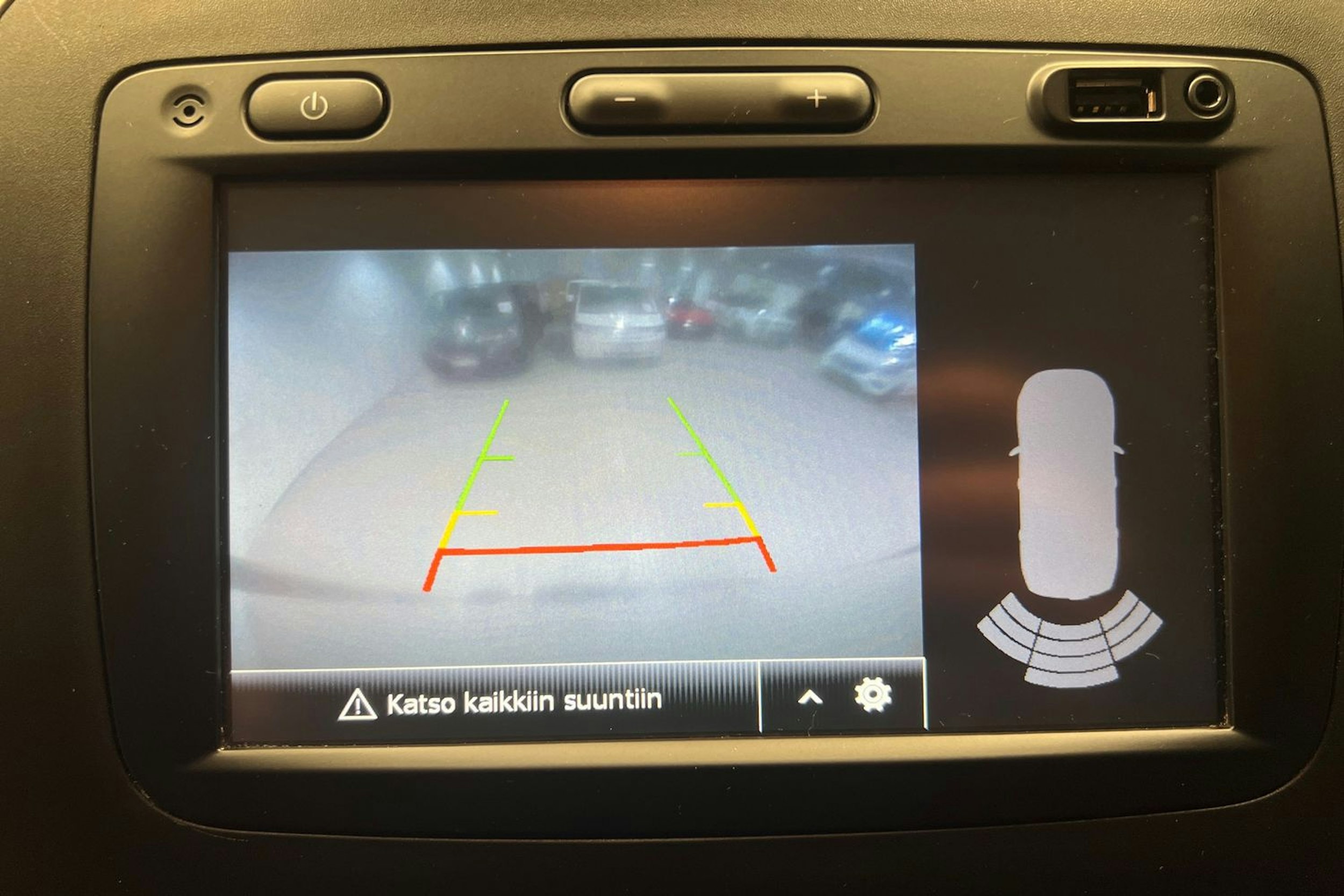 musta Renault Trafic 2019 kuva 15.