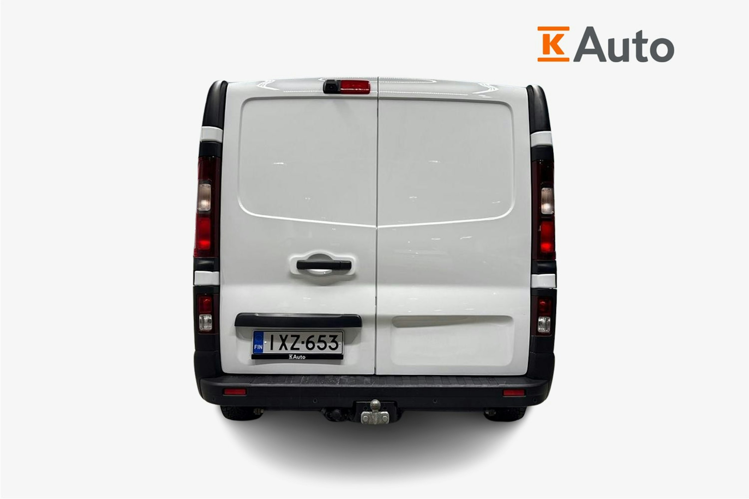 Valkoinen Renault Trafic 2020 kuva 3.