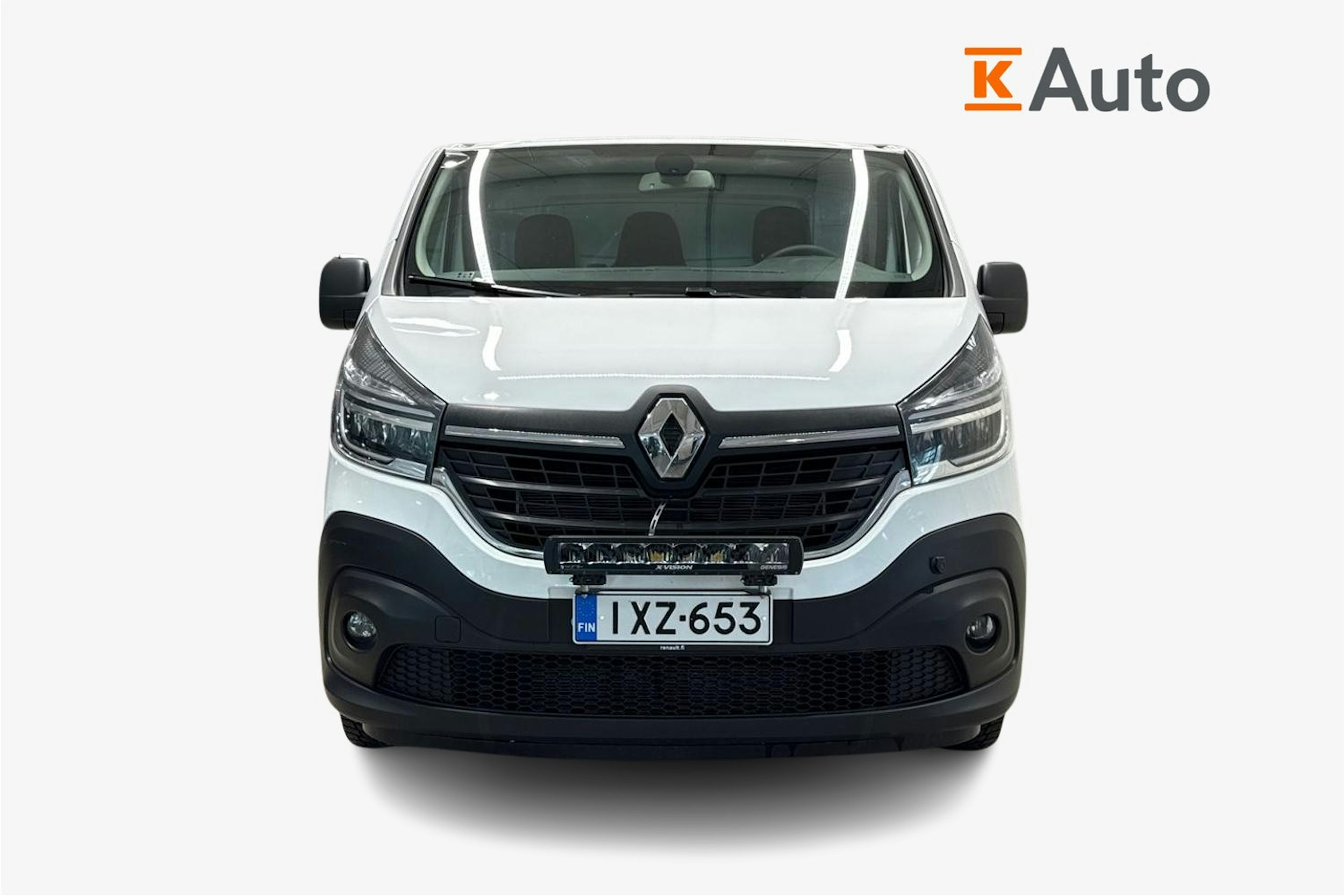 Valkoinen Renault Trafic 2020 kuva 5.
