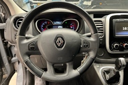 Harmaa Renault Trafic 2020 kuva 10.