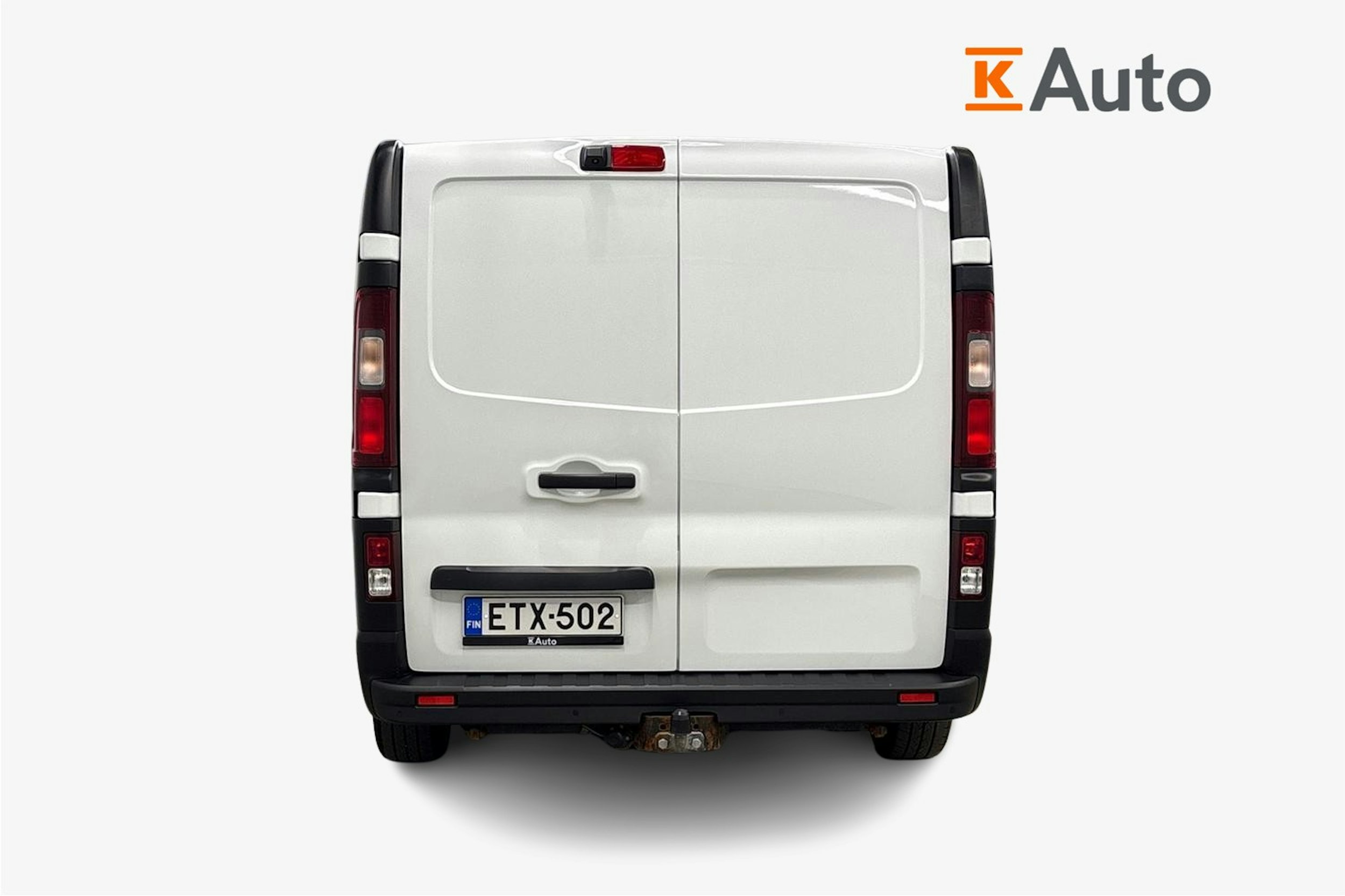 valkoinen Renault Trafic 2021 kuva 3.