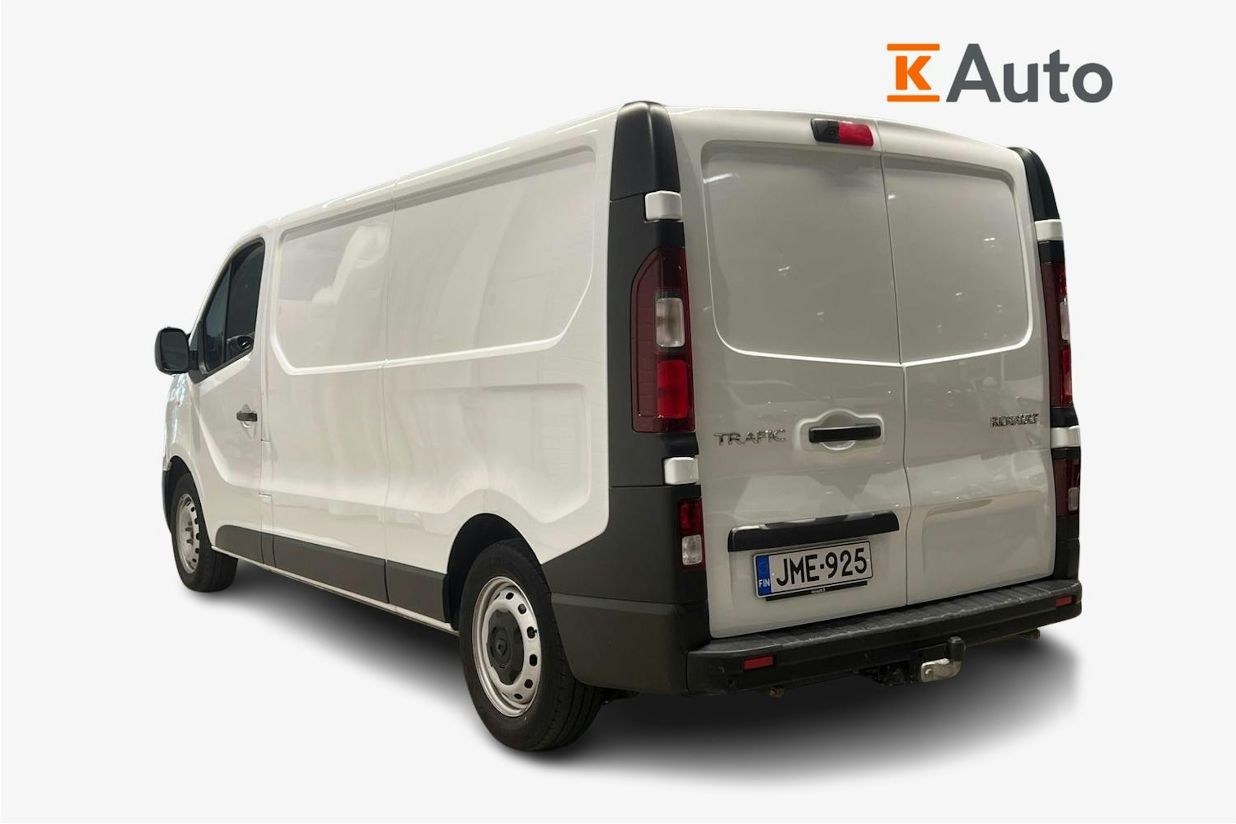 Valkoinen Renault Trafic 2021 kuva 2.