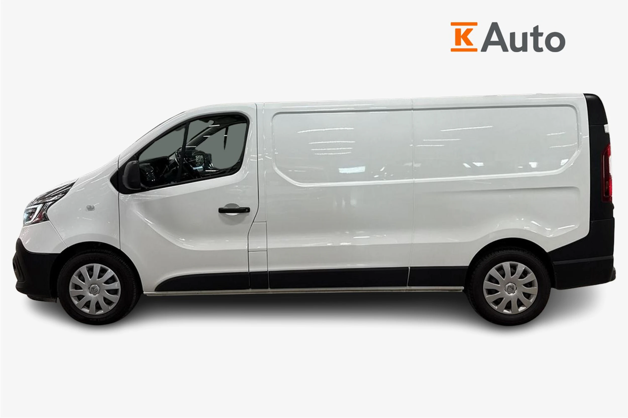 Valkoinen Renault Trafic 2021 kuva 7.