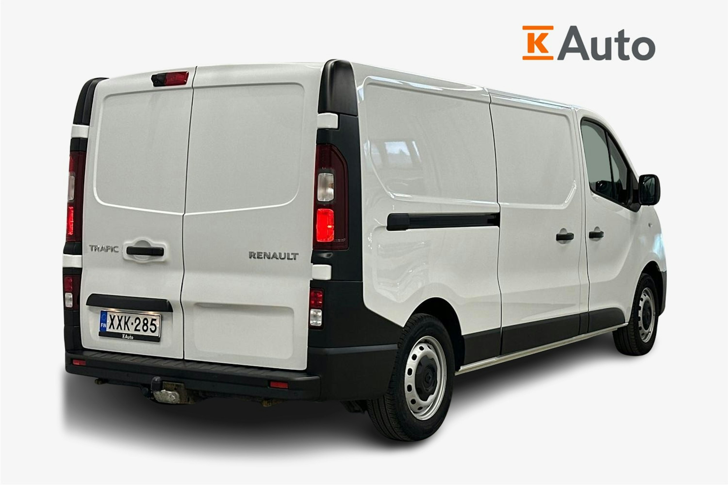 valkoinen Renault Trafic 2021 kuva 2.
