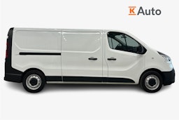valkoinen Renault Trafic 2021 kuva 5.