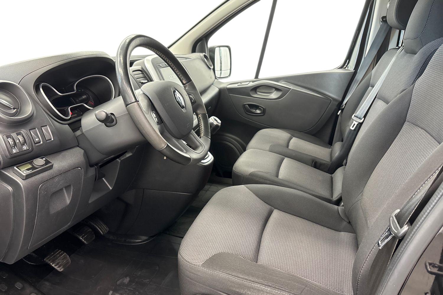 Renault Trafic 2021, kuva 6/29