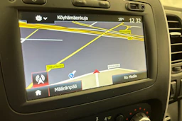 musta Renault Trafic 2021 kuva 13.