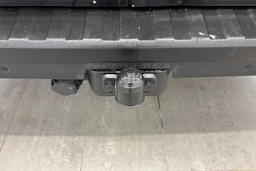 musta Renault Trafic 2021 kuva 22.