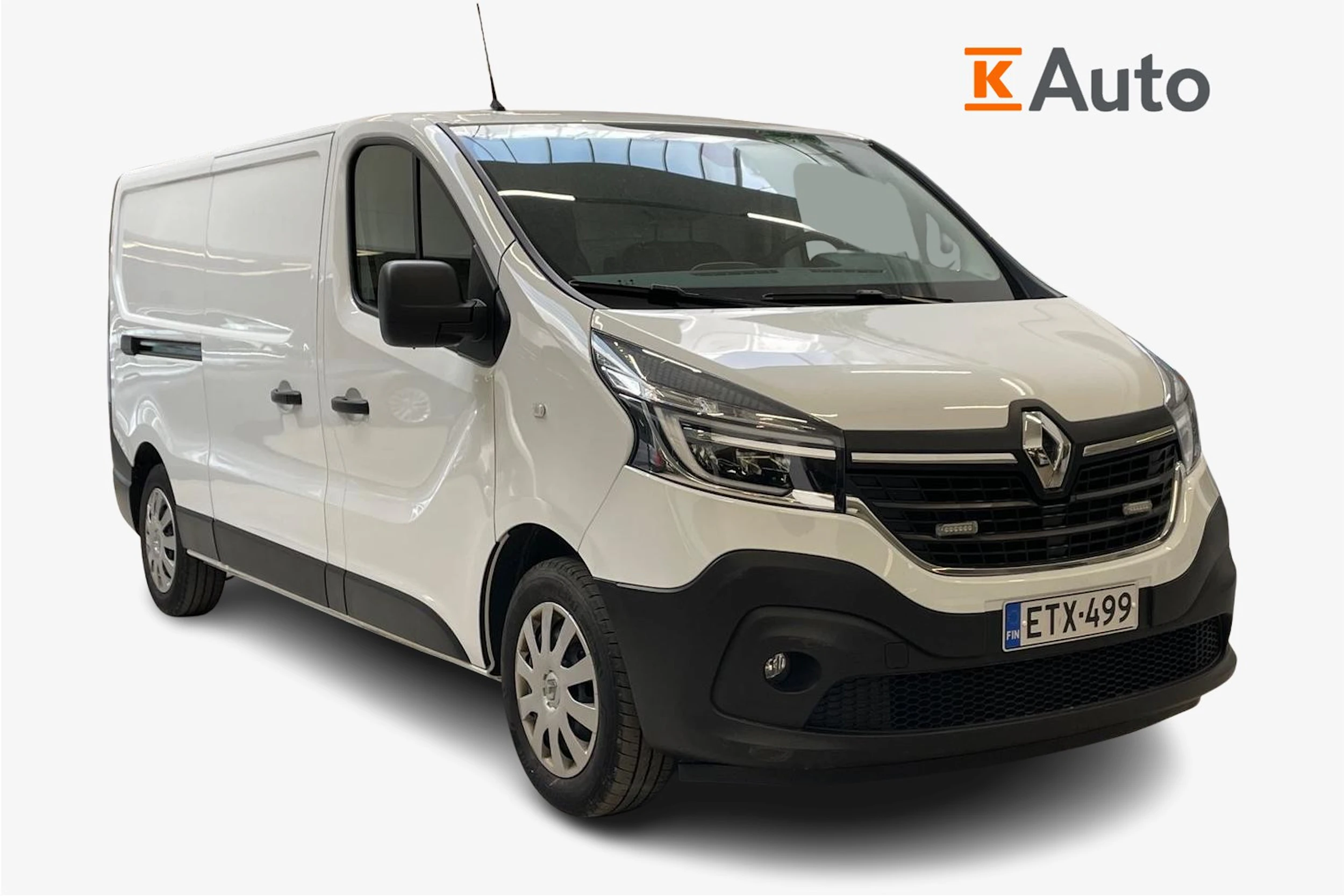valkoinen Renault Trafic 2022 kuva 1.