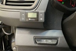 musta Renault Trafic 2022 kuva 16.
