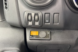 valkoinen Renault Trafic 2022 kuva 21.