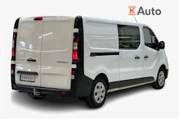 valkoinen Renault Trafic 2022 kuva 3.
