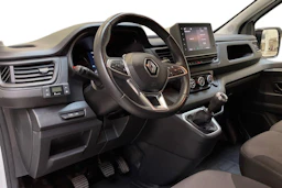 valkoinen Renault Trafic 2022 kuva 8.