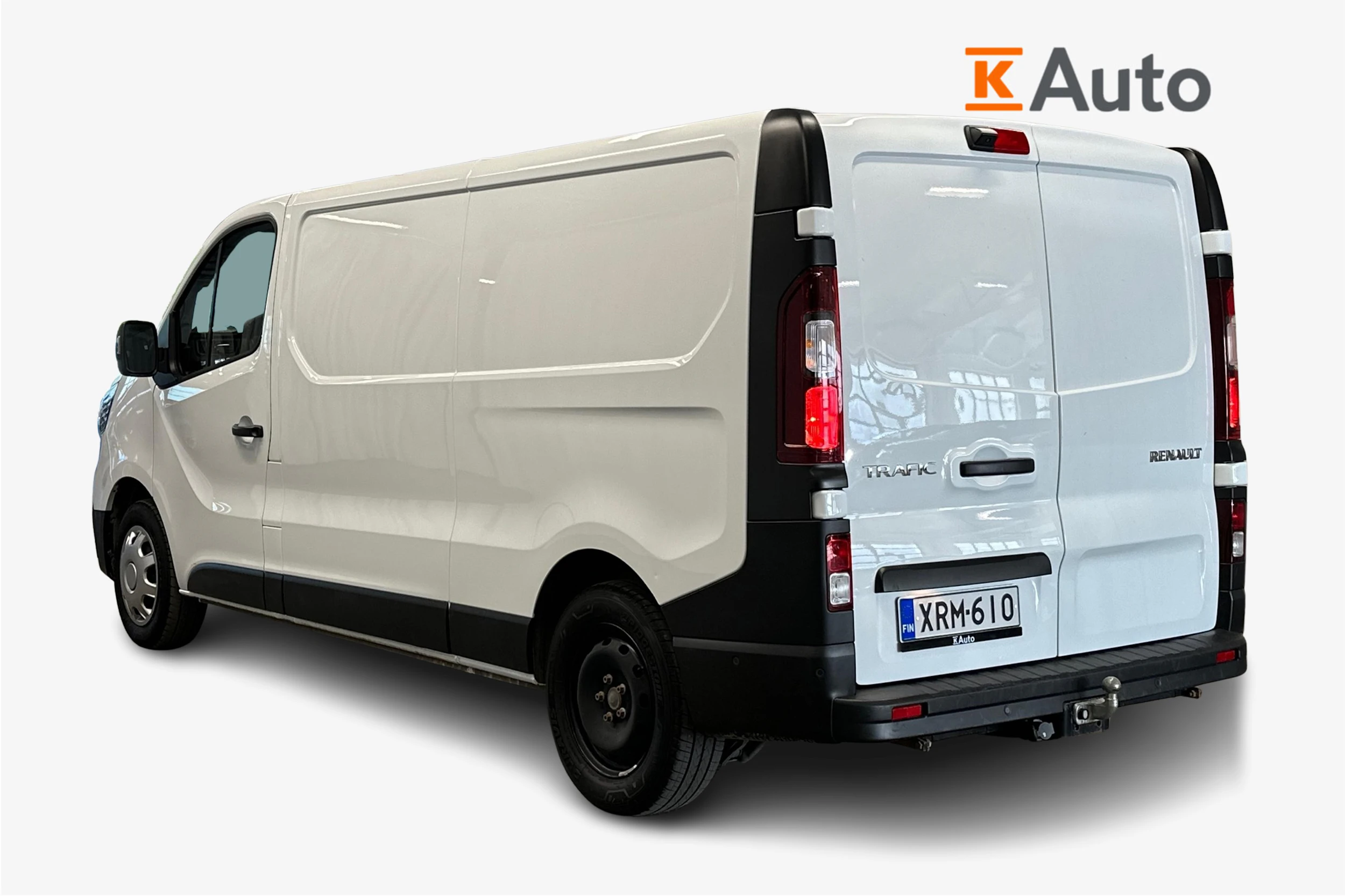 valkoinen Renault Trafic 2022 kuva 2.