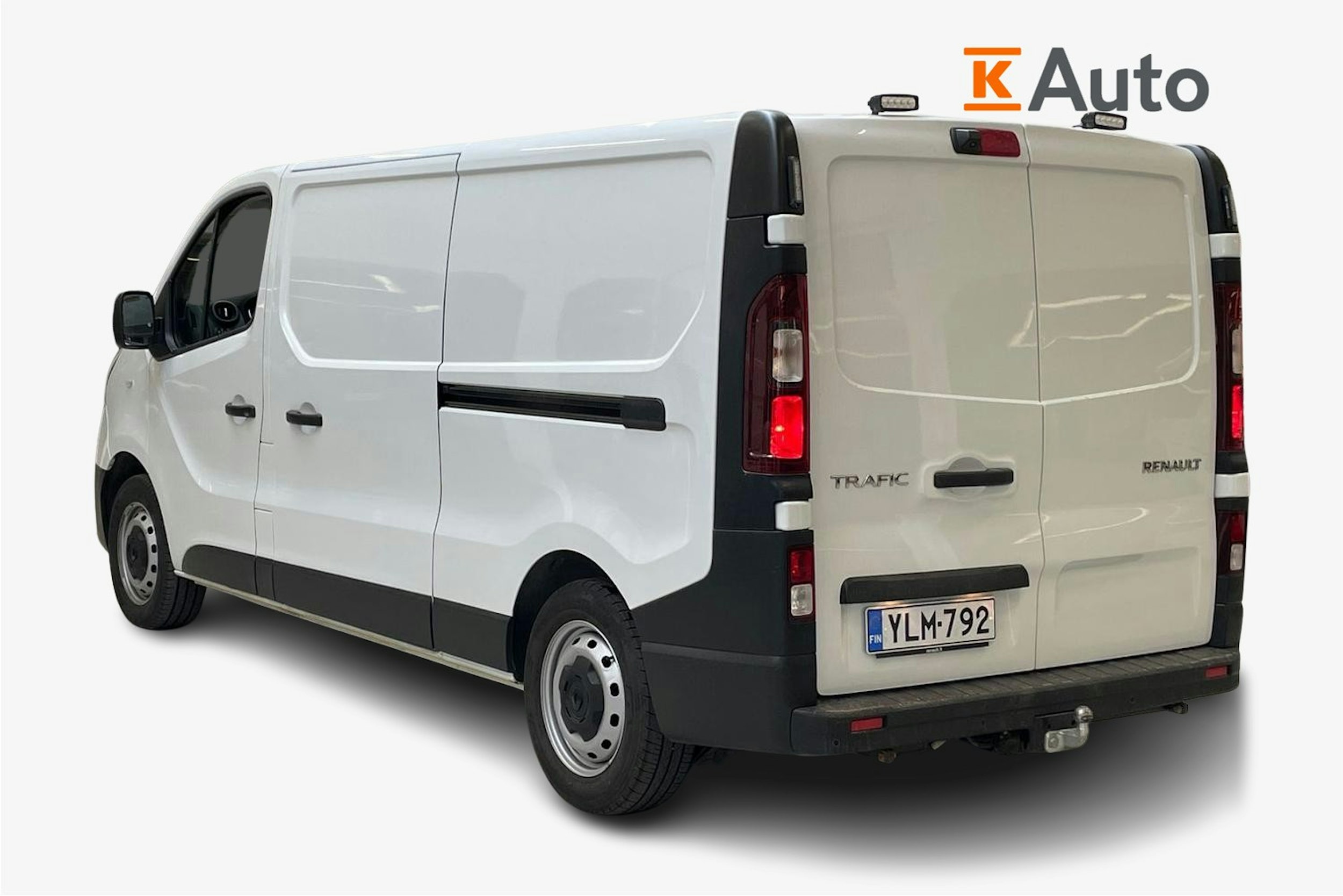 valkoinen Renault Trafic 2022 kuva 2.