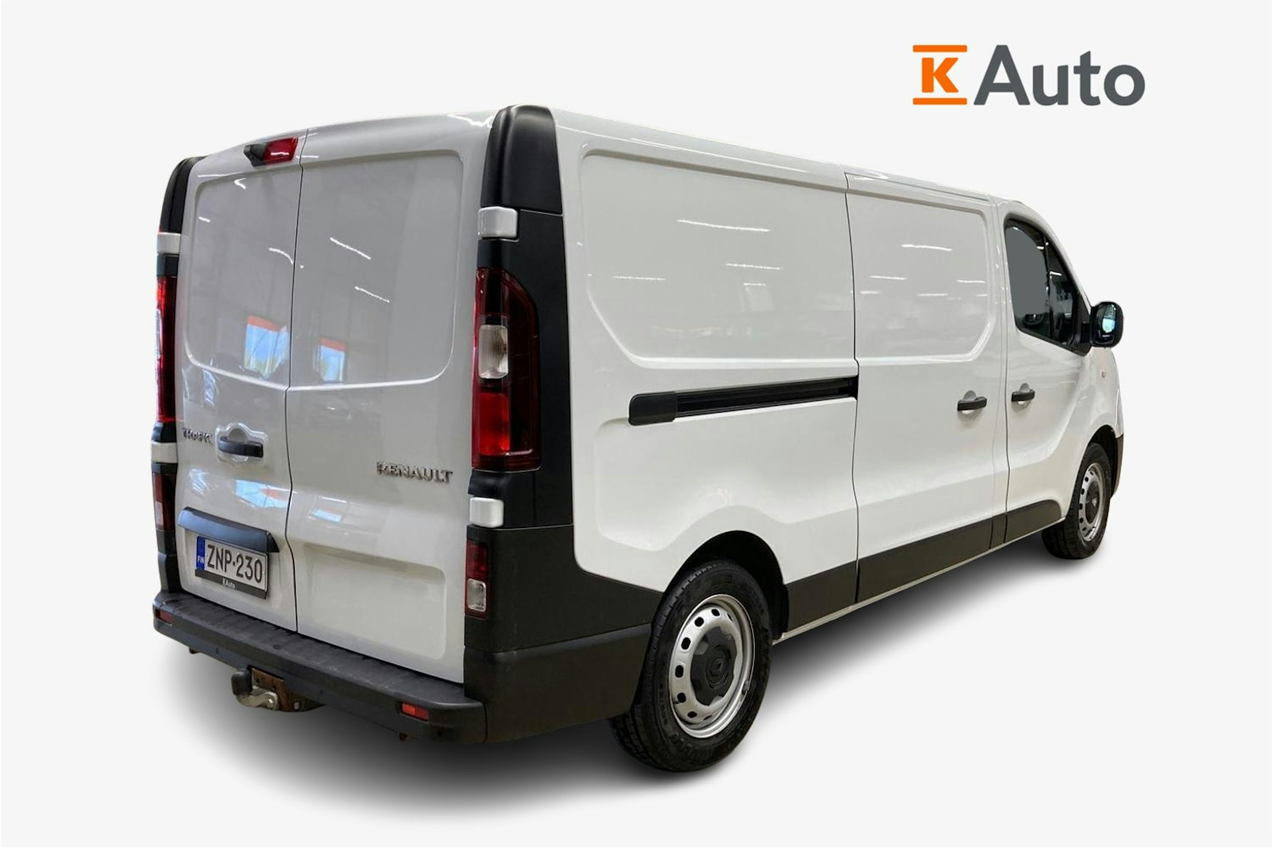 valkoinen Renault Trafic 2022 kuva 2.
