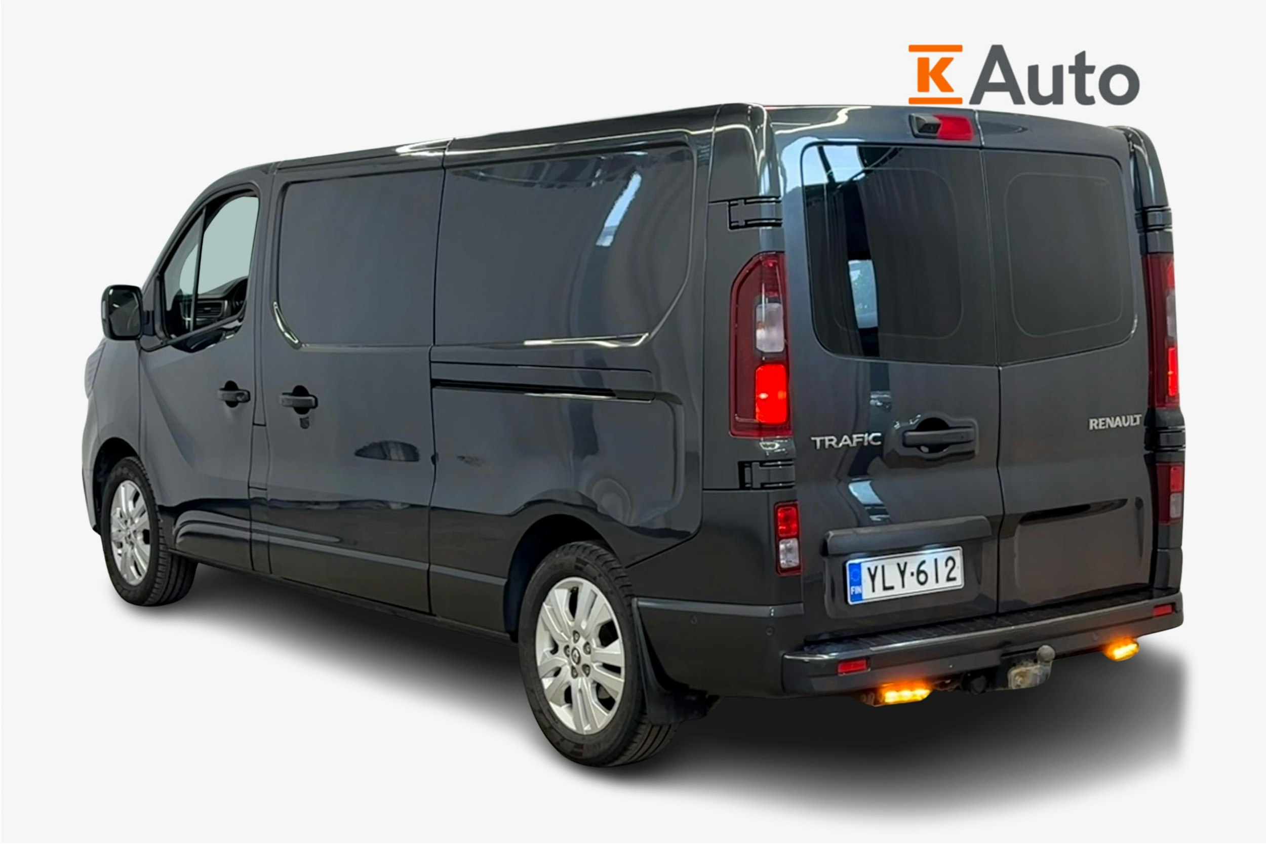 harmaa Renault Trafic 2023 kuva 2.
