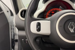 valkoinen Renault Twingo 2017 kuva 10.