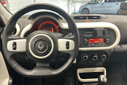 valkoinen Renault Twingo 2017 kuva 15.