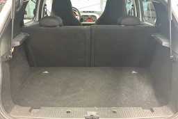 valkoinen Renault Twingo 2017 kuva 26.